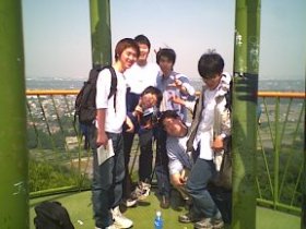 �S��